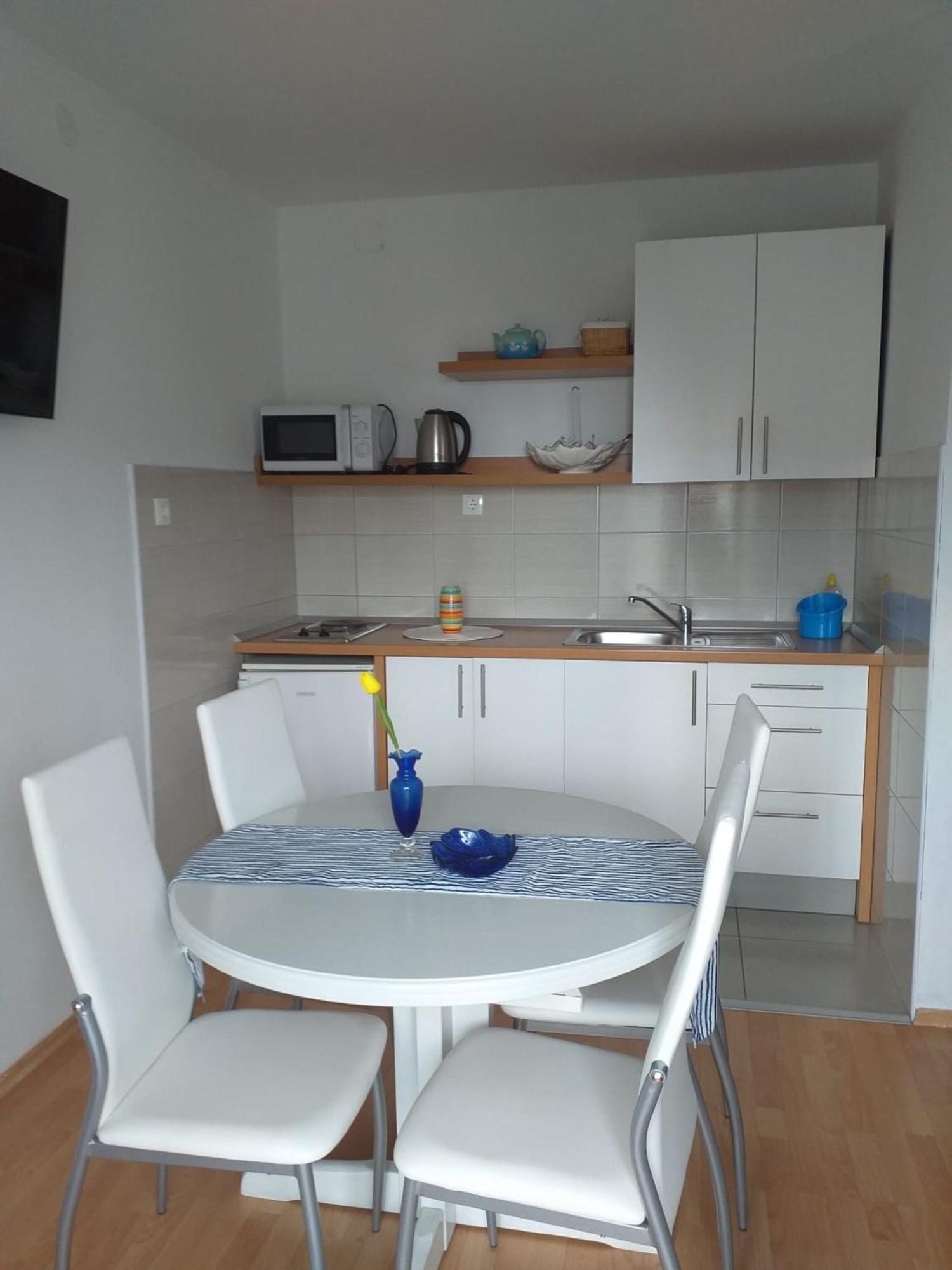 Apartmani Riba Makarska Exterior foto