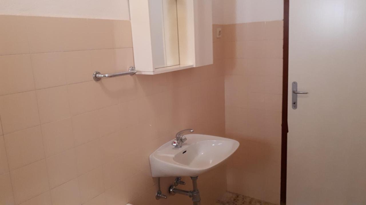 Apartmani Riba Makarska Exterior foto
